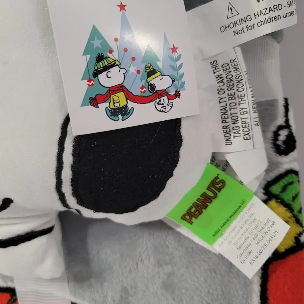Nogginz Snoopy Peanuts Christmas Pillow‎ Fleece Travel Blanket Set Holiday Gift